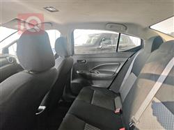 نيسان فيرسا